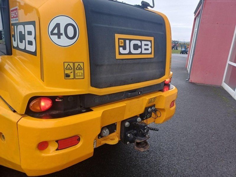 JCB TM 320