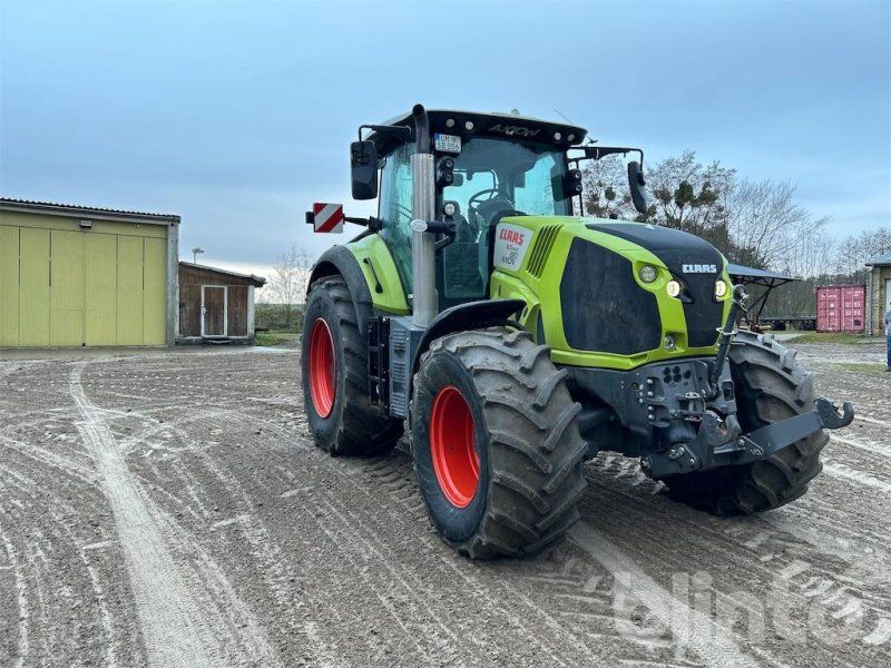Claas Axion 810