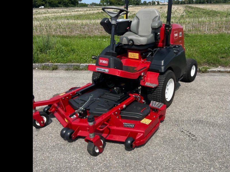 Toro Groundsmaster 3200