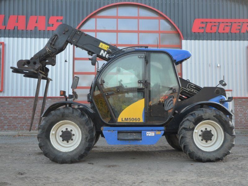 New Holland LM 5060