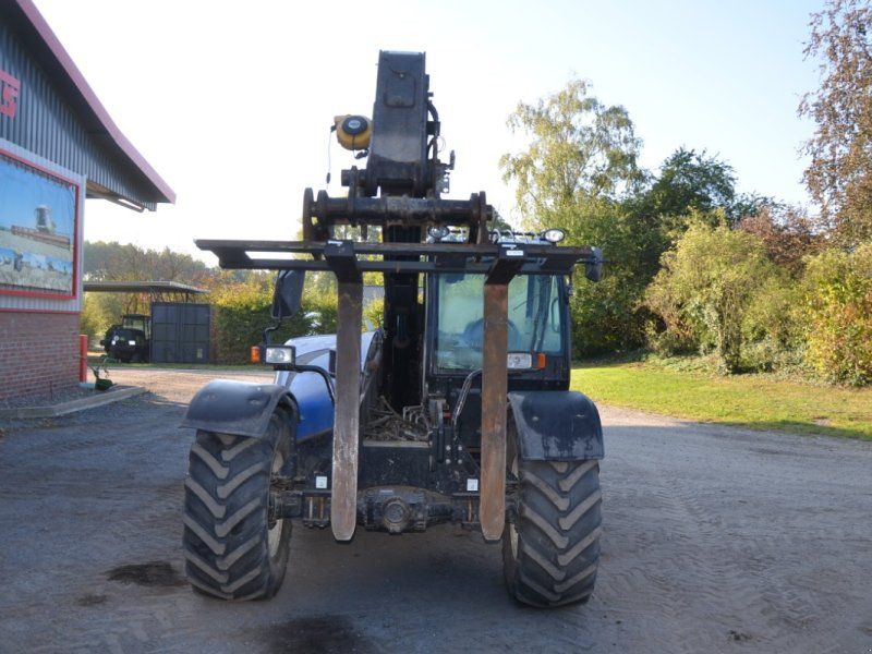 New Holland LM 5060