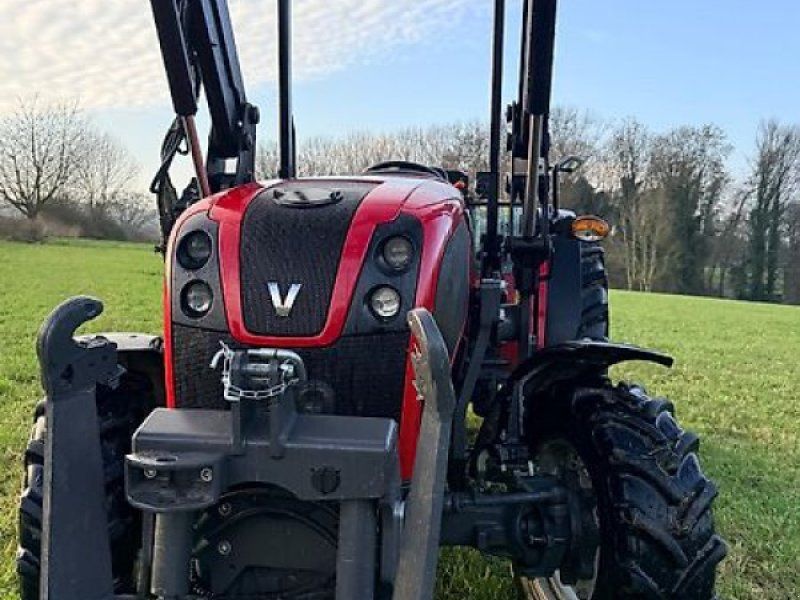 Valtra F 75