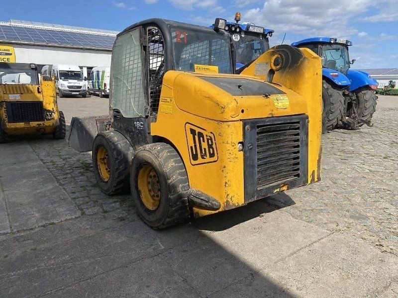 JCB Robot 190