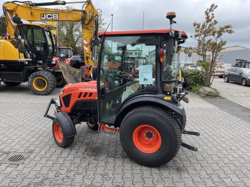 Kubota LX-401