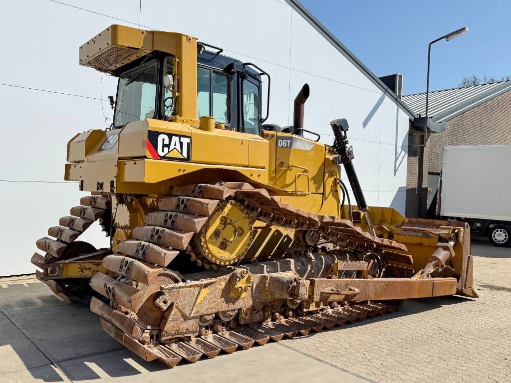 CAT D6T LGP - Swamp Tracks / Dutch Machine