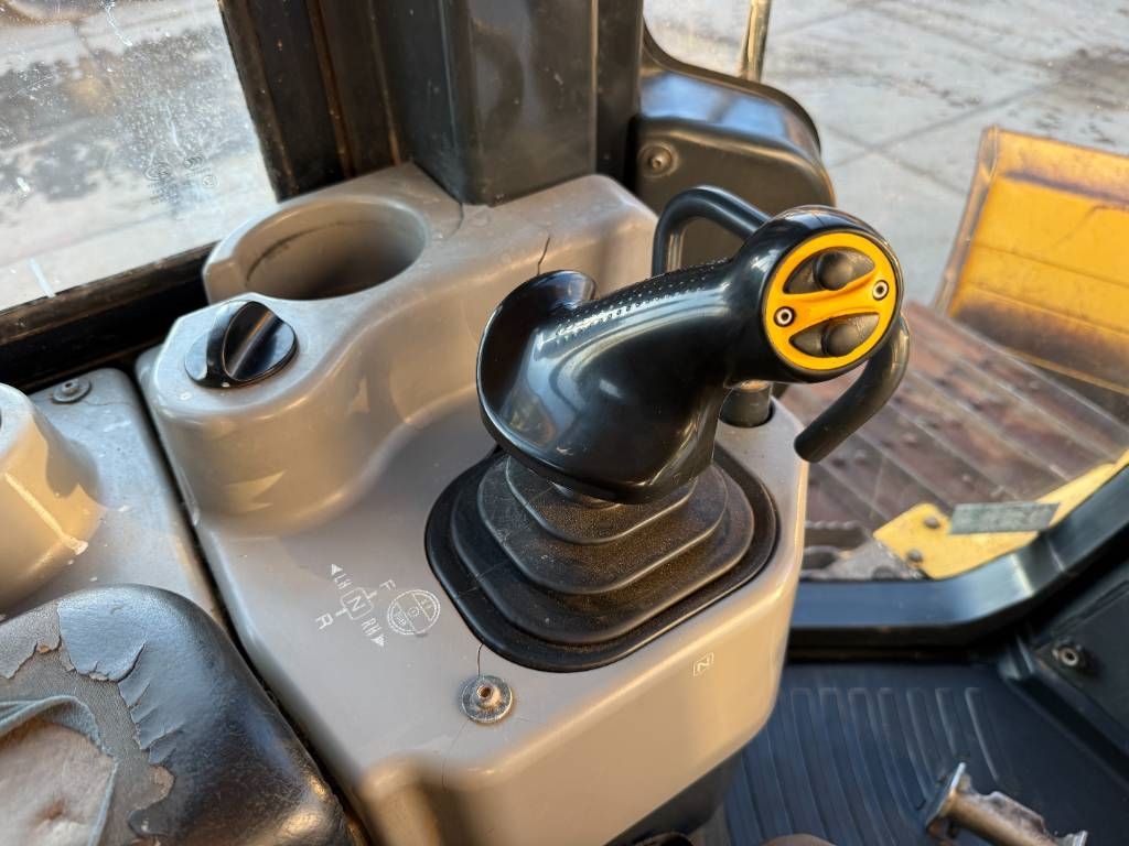 Komatsu D61PXi-24 - Topcon GPS / Ripper Valve / Camera