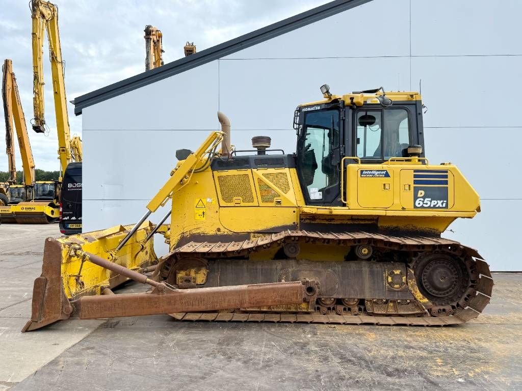 Komatsu D65PXi-18 - Backup Camera / Airco / CE + EPA