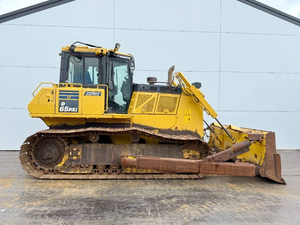 Komatsu D65PXi-18 - Backup Camera / Airco / CE + EPA