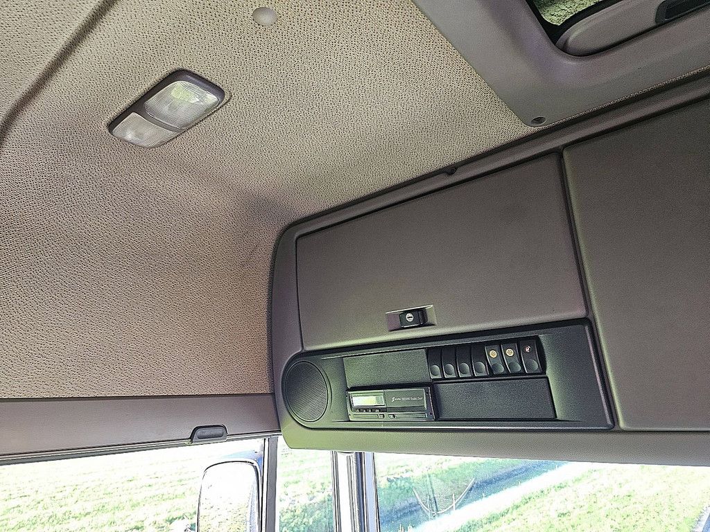 DAF XF 105.460 6x2 fts spacecab