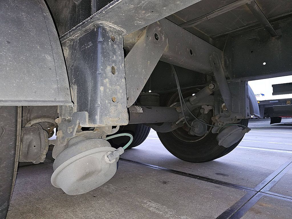 KOGEL SKH24 liftaxle 2t taillift