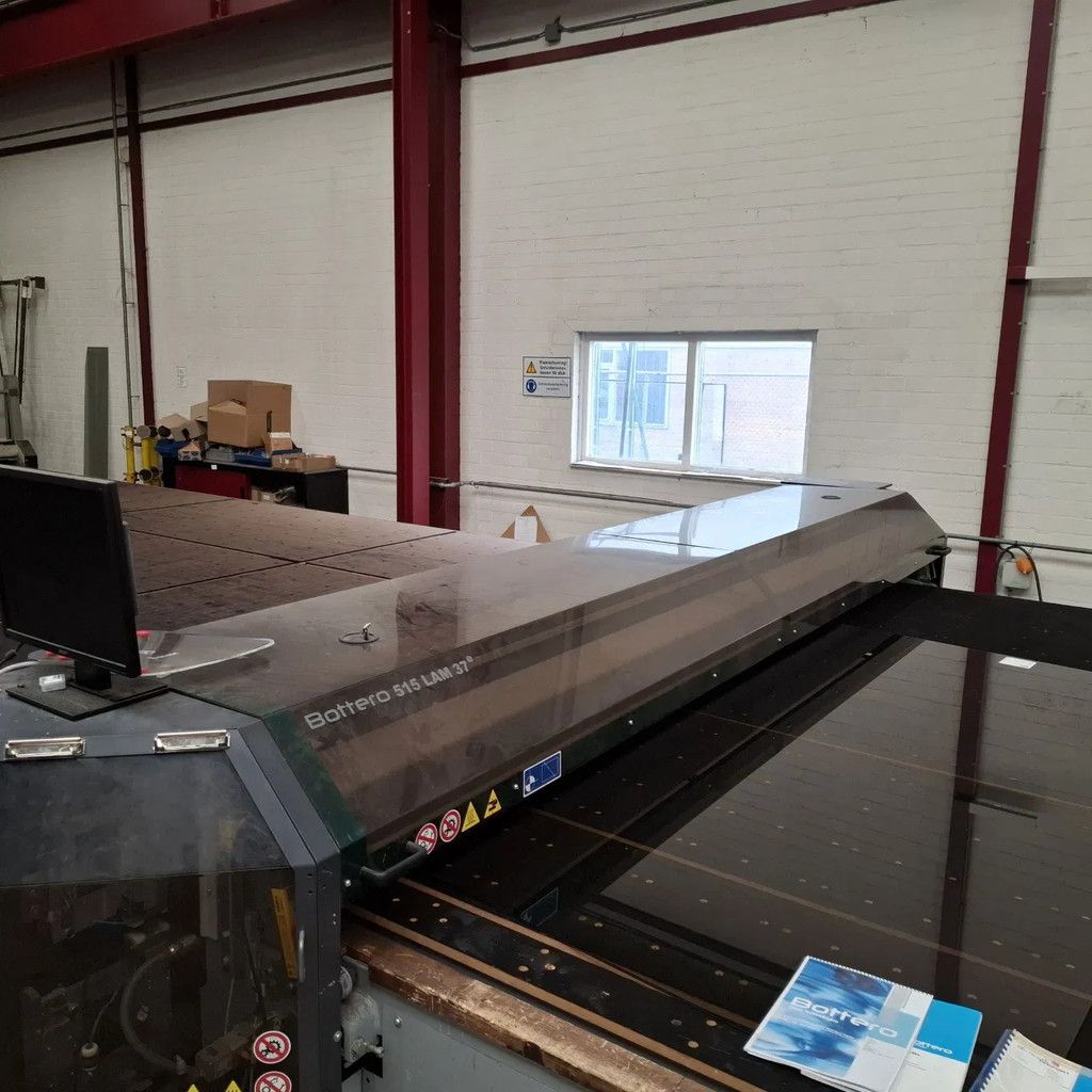 Snijmachine voor gelaad glas Bottero 515 LAME/37