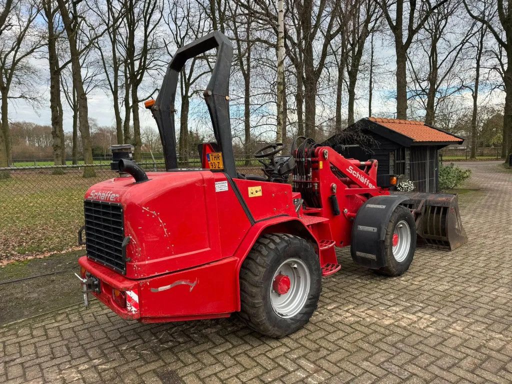 Schäffer 5070 Shovel loader