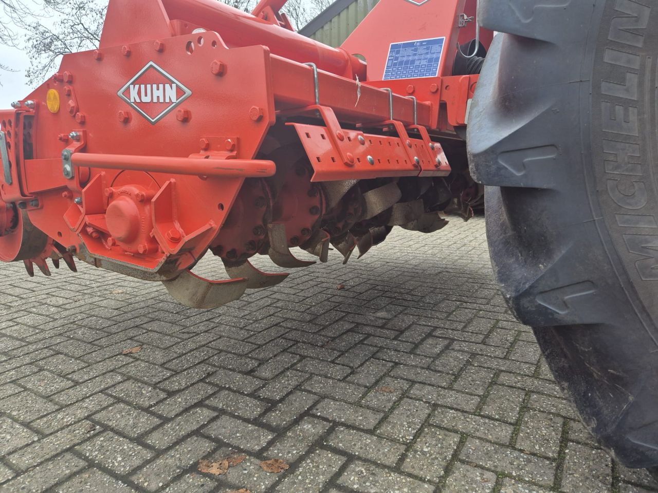 Kuhn frees packerrol