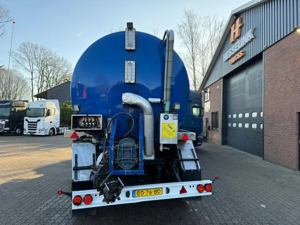 Vlastuin 36m3 Mestoplegger 2x Stuuras Eisele pomp