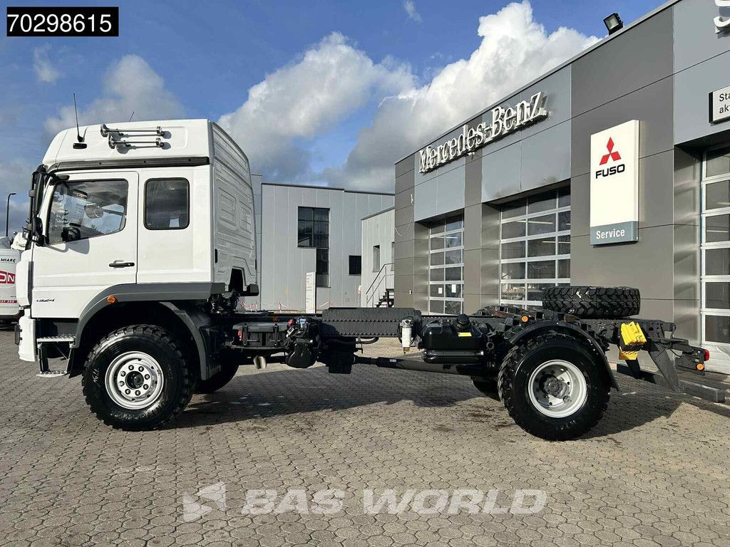 Mercedes Atego Atego 1324 4X4 NEW 13.5tons 4x4 chassis Steelsuspension Automatic Euro 6