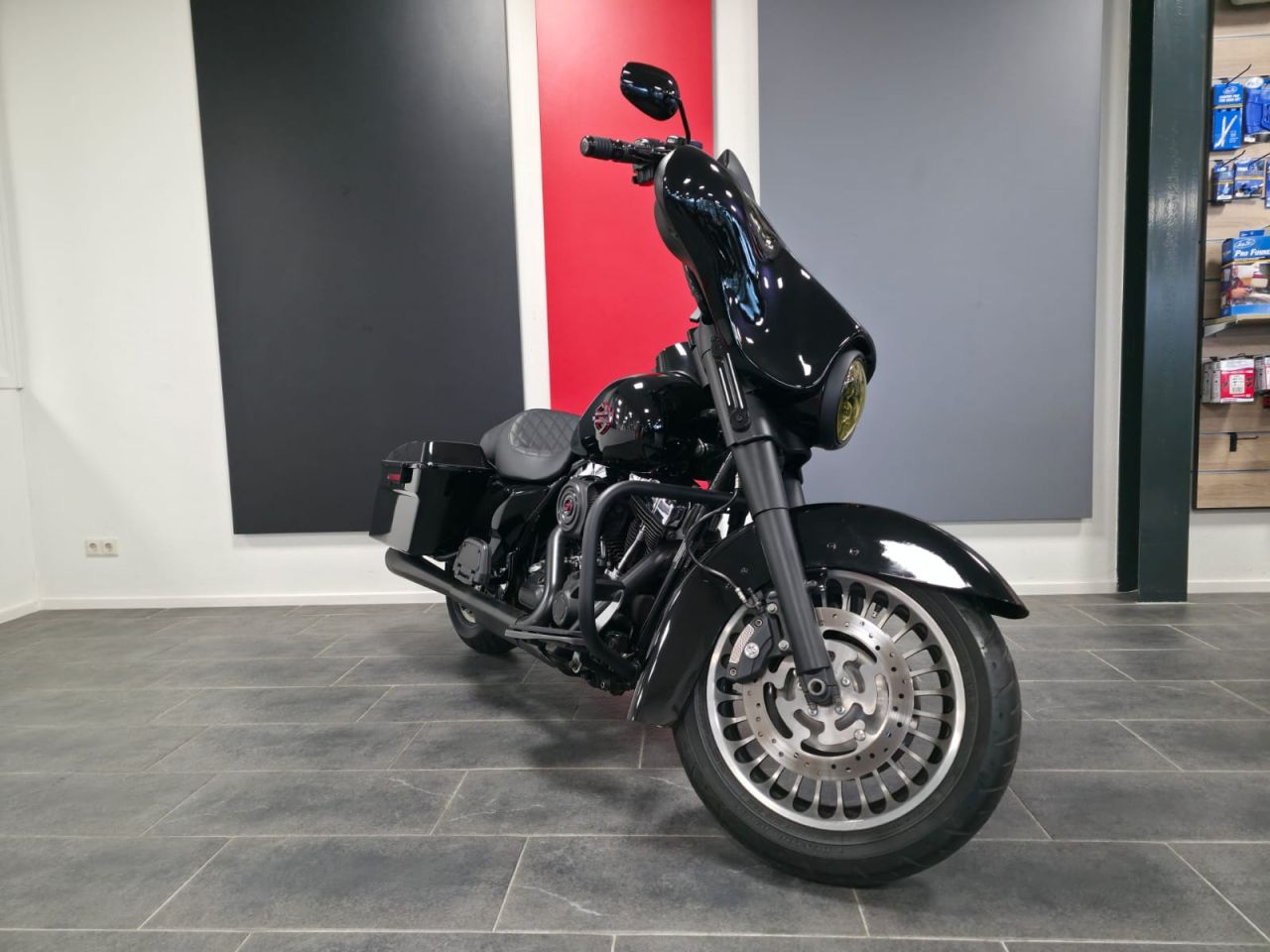 Harley Davidson (2009) - FLHT Electra - FLHX Uitvoering