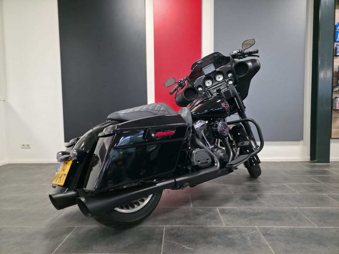 Harley Davidson (2009) - FLHT Electra - FLHX Uitvoering