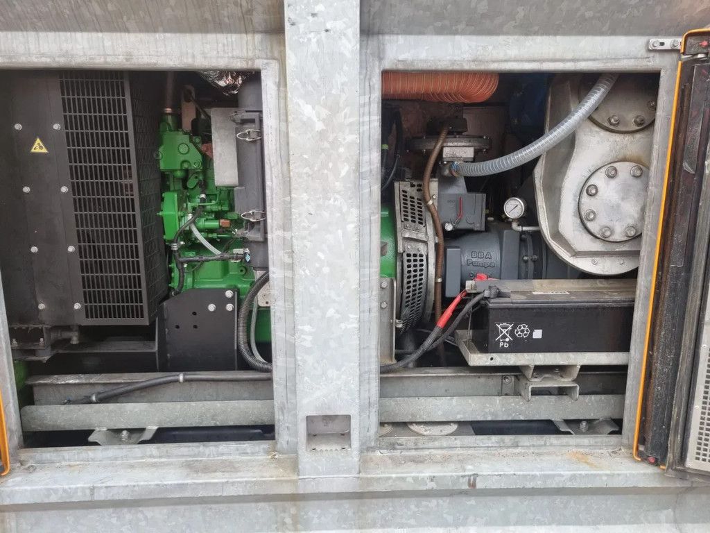 BBA BA200E D328 with John Deere 4045HF