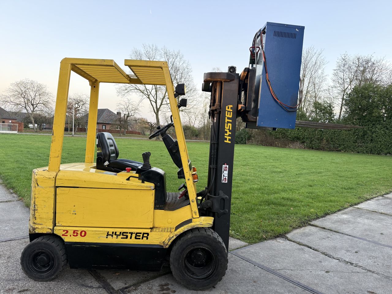 Hyster 2.5 tonner elektr triplex 5M Freelift Sideshift