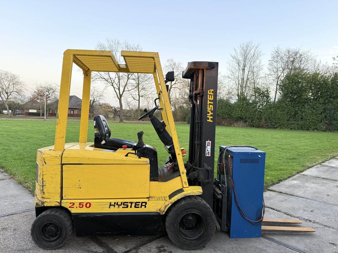 Hyster 2.5 tonner elektr triplex 5M Freelift Sideshift