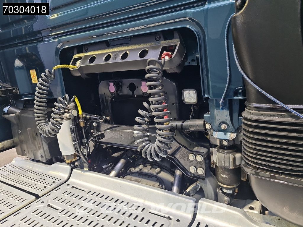 DAF XF 530 4X2 SSC Mega Retarder 2xTanks Alcoa's Leder