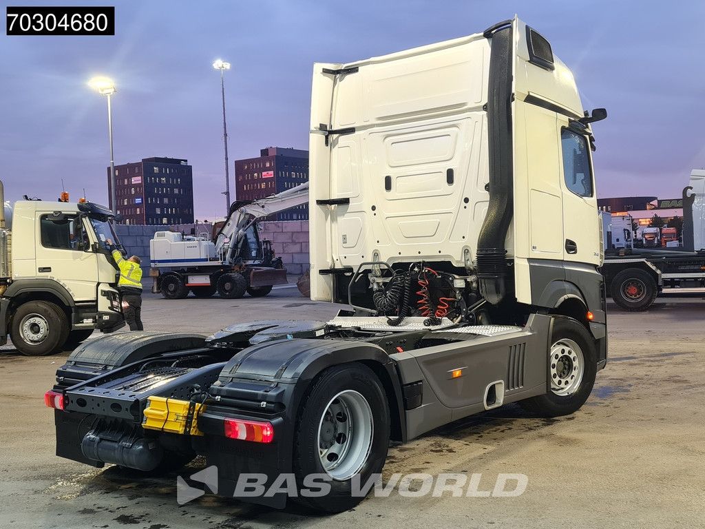 Mercedes Actros 1845 4X2 GigaSpace Retarder MirrorCam Navi Euro 6