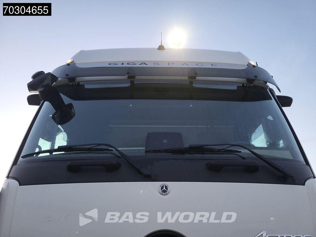 Mercedes Actros 1845 4X2 GigaSpace Retarder MirrorCam Navi Euro 6