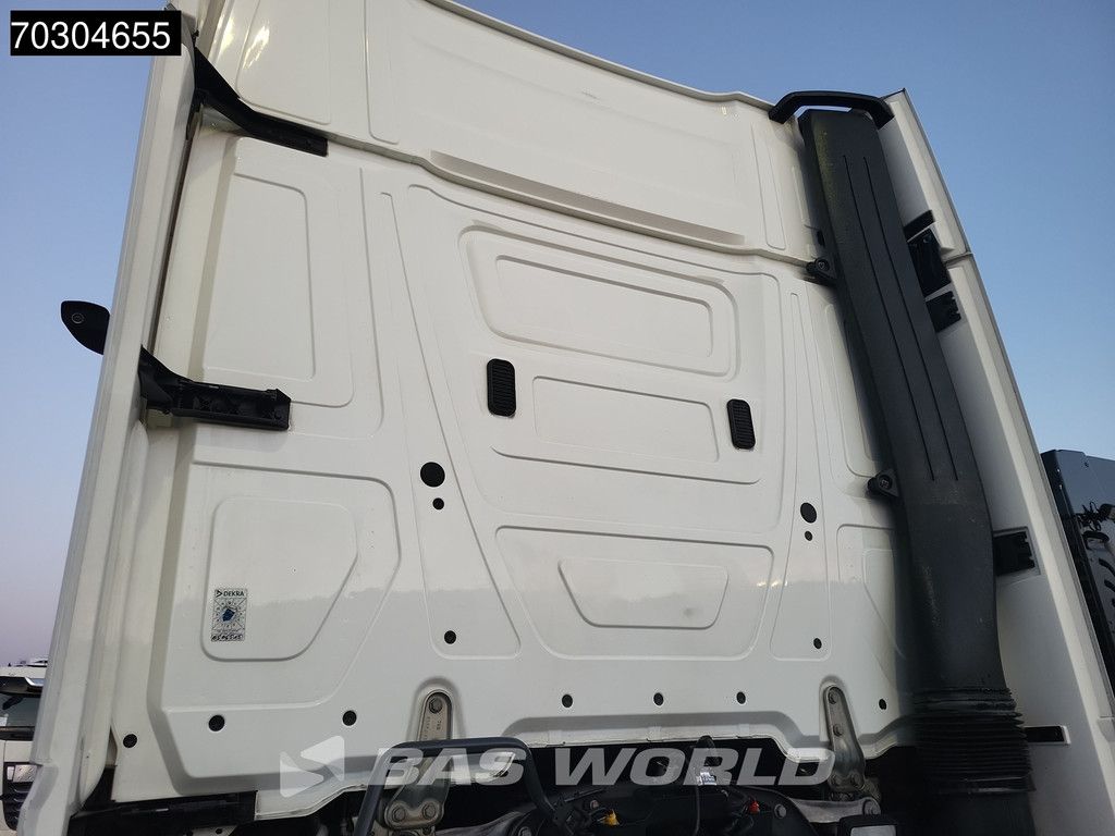 Mercedes Actros 1845 4X2 GigaSpace Retarder MirrorCam Navi Euro 6