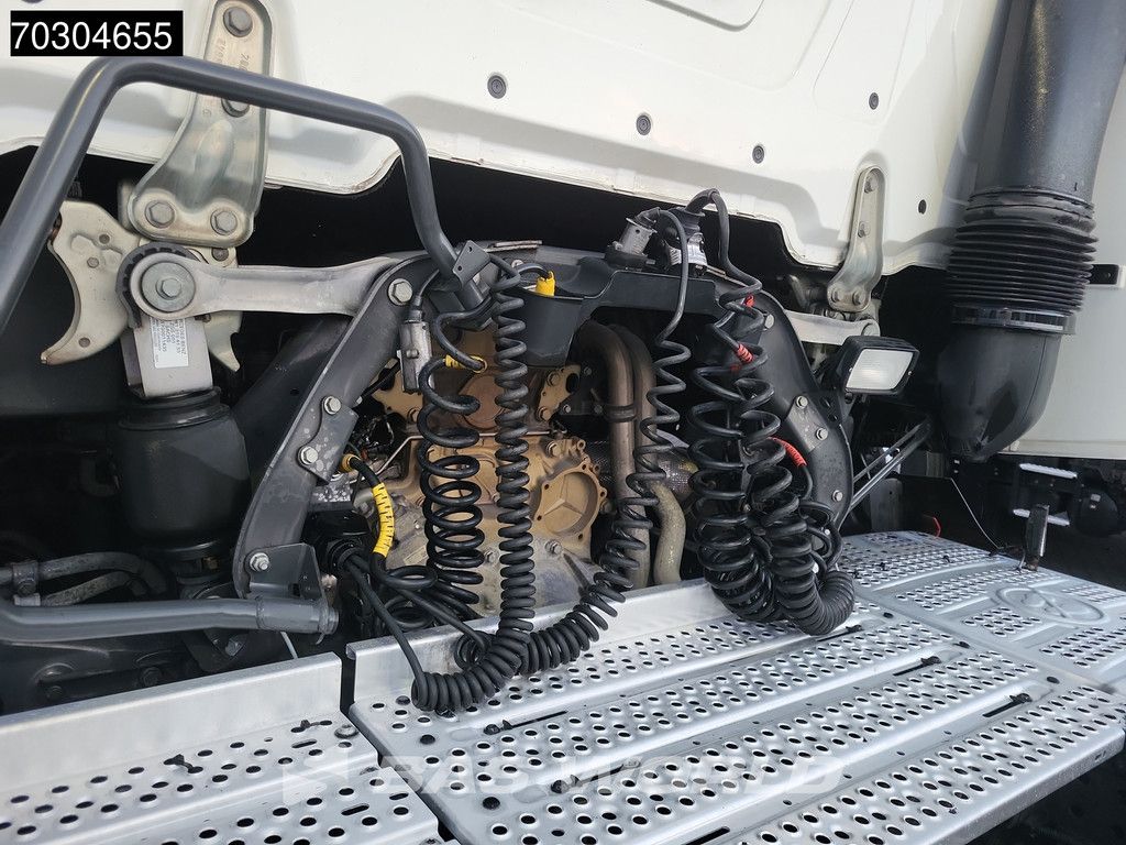 Mercedes Actros 1845 4X2 GigaSpace Retarder MirrorCam Navi Euro 6