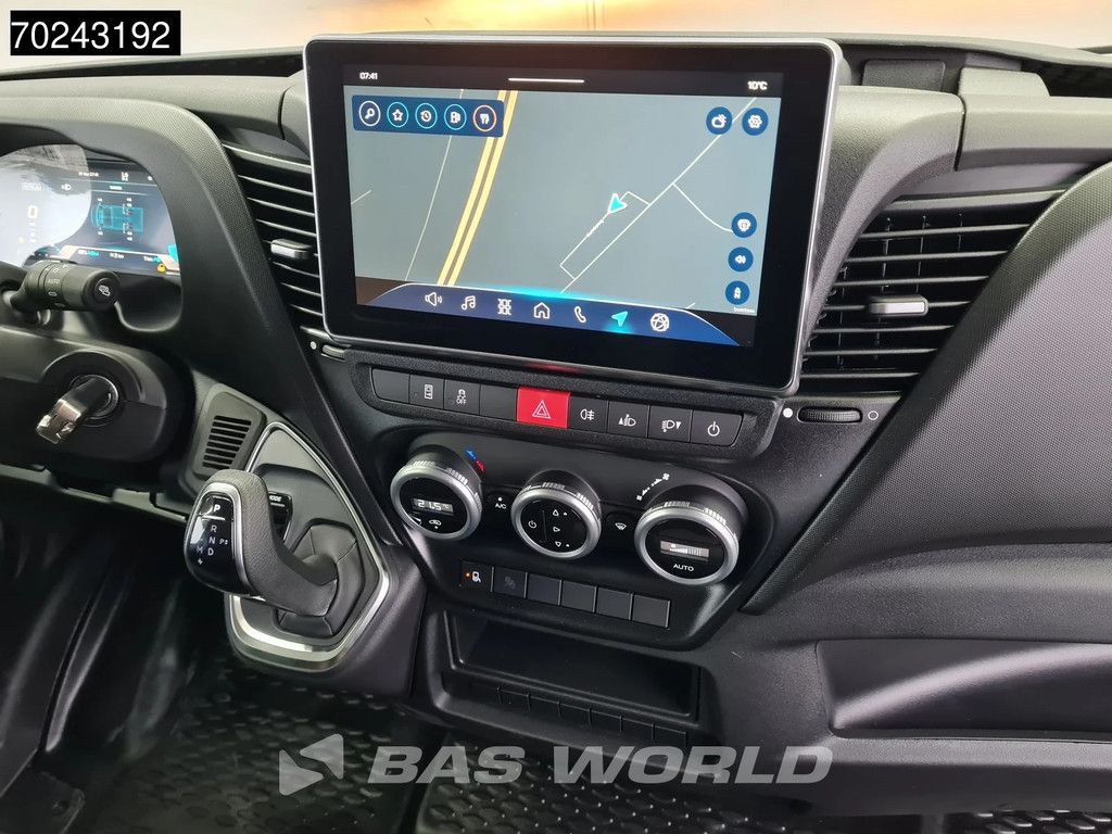 Iveco Daily 35C18 3.0L Automaat 180PK 1000KG Laadklep Zijdeur 2025-Model Bakwagen Dubbellucht ACC LED Navi Airco D'Hollandia 3,5t Trekgewicht Euro6 Meubelbak Koffer 21m3 A/C