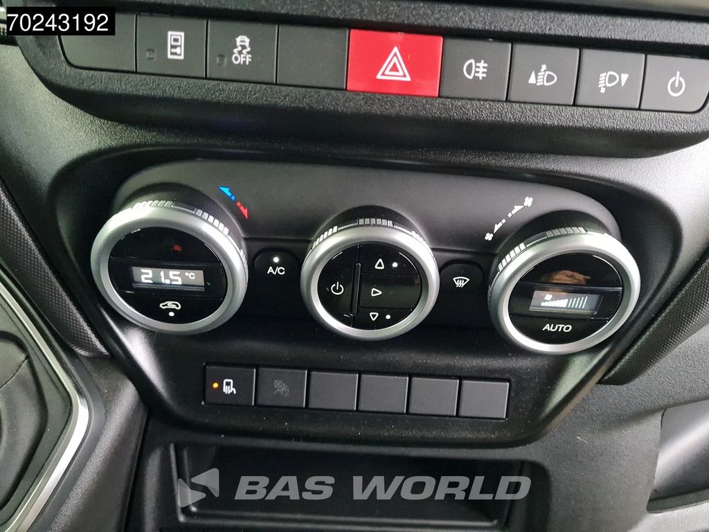 Iveco Daily 35C18 3.0L Automaat 180PK 1000KG Laadklep Zijdeur 2025-Model Bakwagen Dubbellucht ACC LED Navi Airco D'Hollandia 3,5t Trekgewicht Euro6 Meubelbak Koffer 21m3 A/C