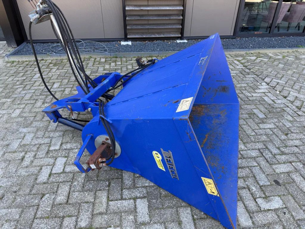 AP DETECH 1800 T instrooibak Zaagselstrooier Instrooimachine Zaagsel DETECH 1800 T instrooibak Zaagselstrooier Instrooimachine Zaagsel