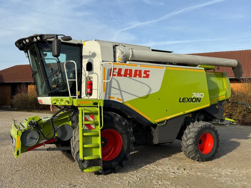 Claas Lexion 740
