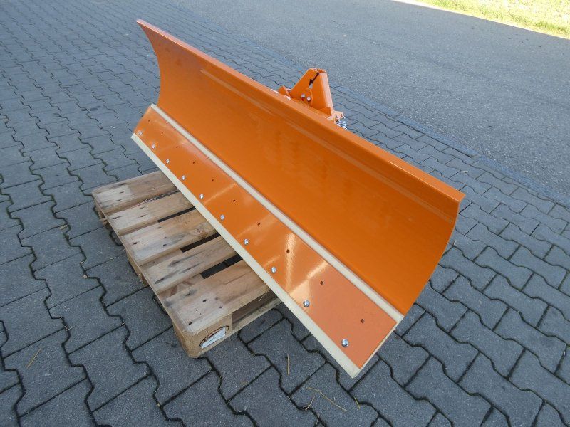 Iseki Schneeschild 150