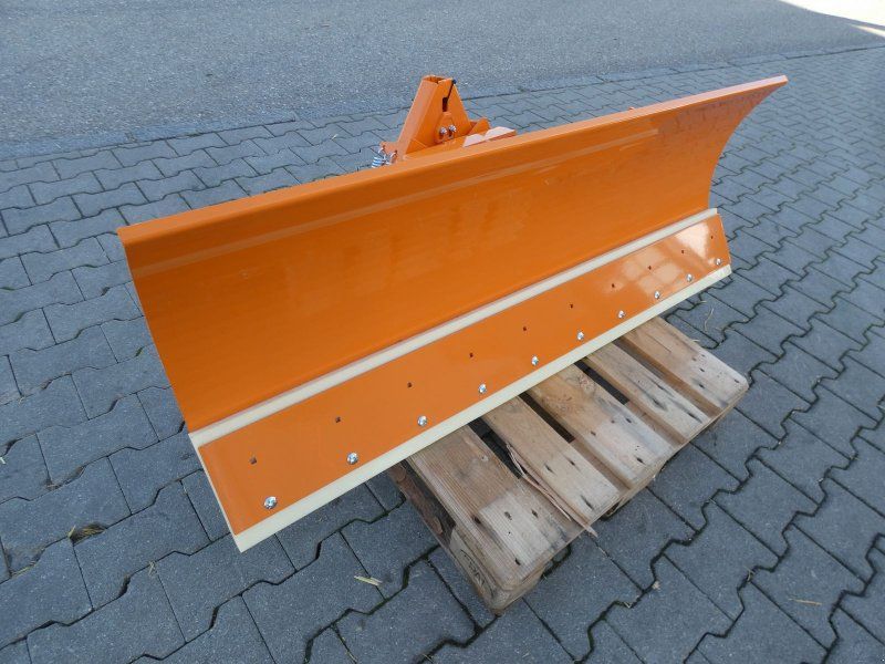 Iseki Schneeschild 150