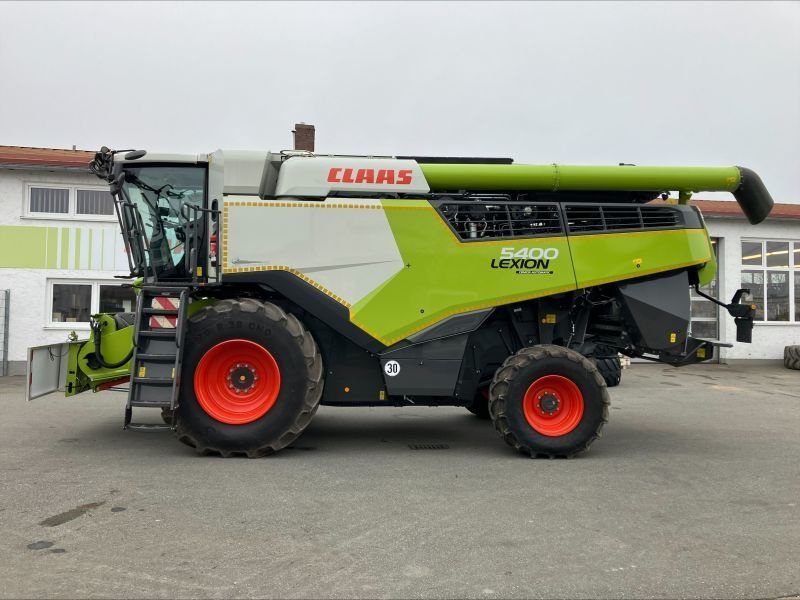Claas LION 5400 + V770 RAPSMESSER