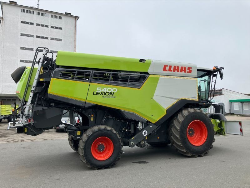 Claas LION 5400 + V770 RAPSMESSER