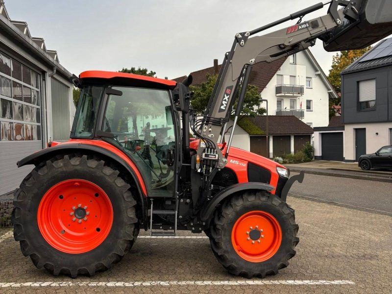 Kubota M5-112