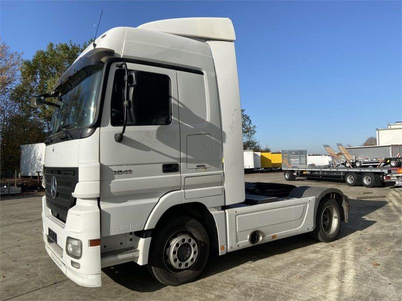 Mercedes-Benz 1841 LS 1841 LS MP3 Sattel- und Anhängerkupplung