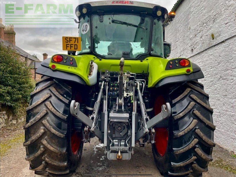 Claas ARION 430