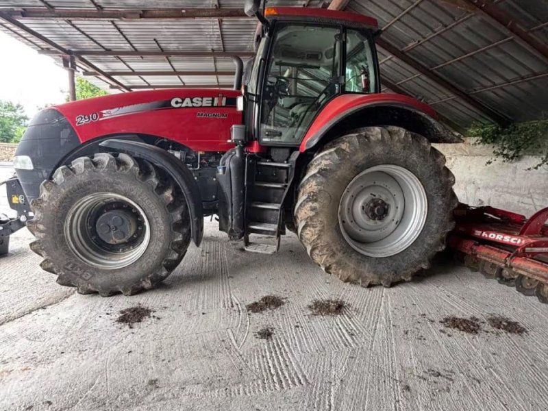 Case IH MAGUM 290 AFS