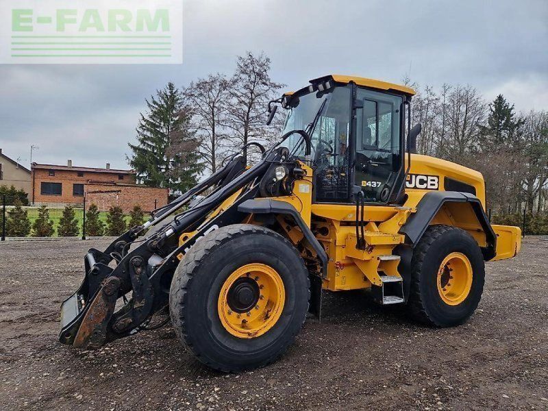 JCB 437 ht