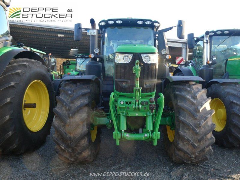 John Deere 6R 250