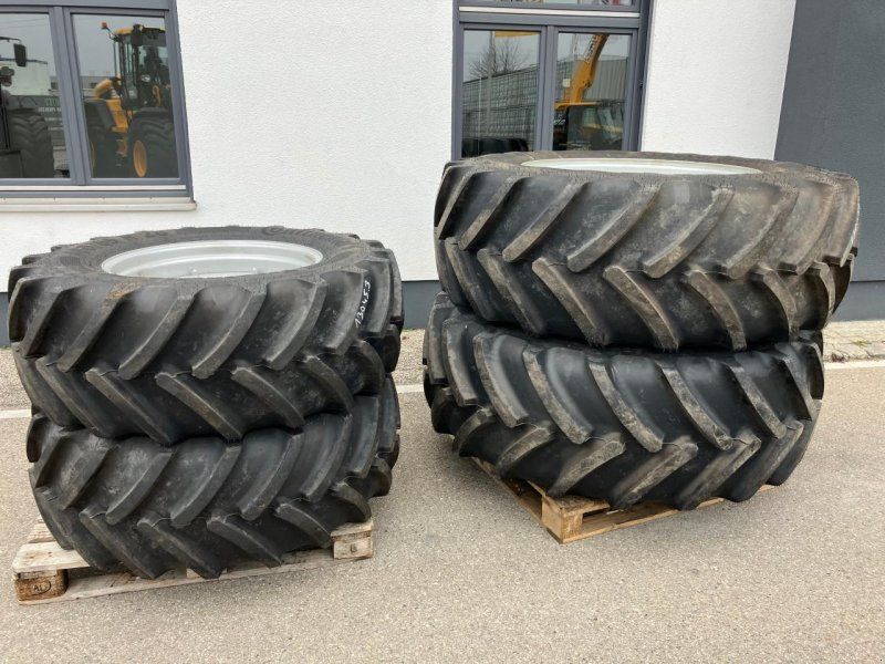 Continental 480/65R28 u. 600/65R38 Tractor Master