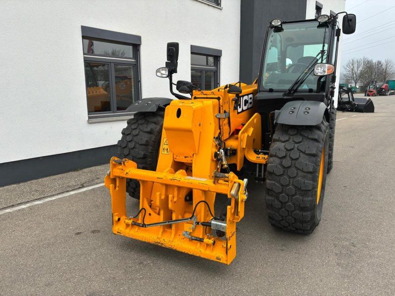 JCB 560-80 AGRI PLUS