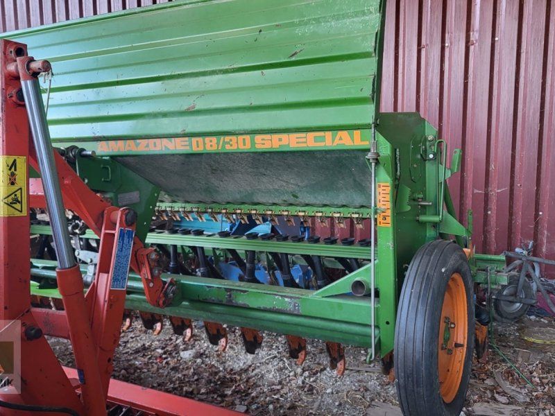 Amazone HRB302D mit D8/30 Spezial