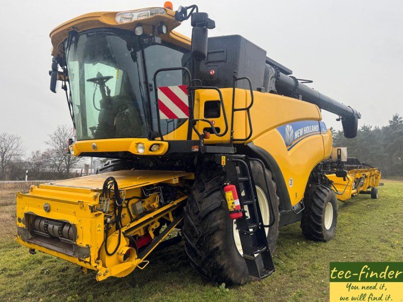 New Holland CR 9080 SCR