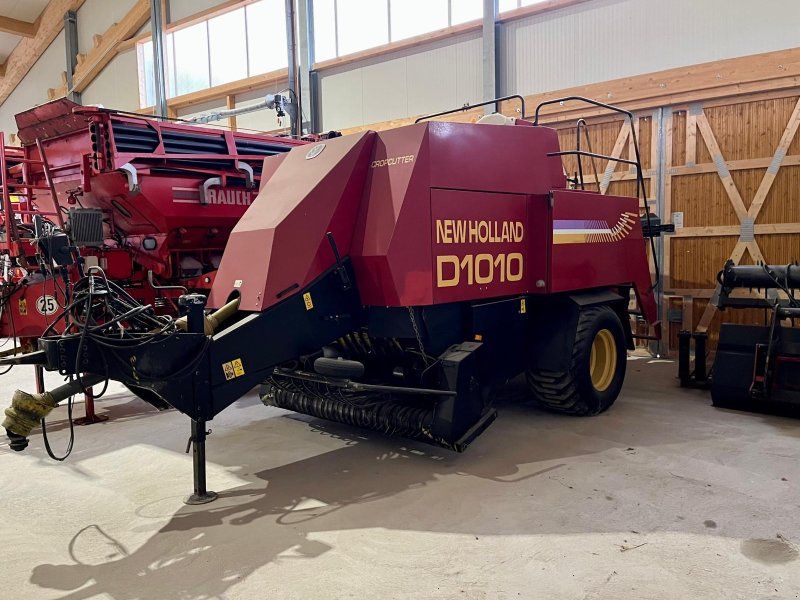 New Holland D1010 C Quaderballenpresse