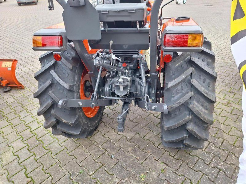 Kubota L1-382 DW EC