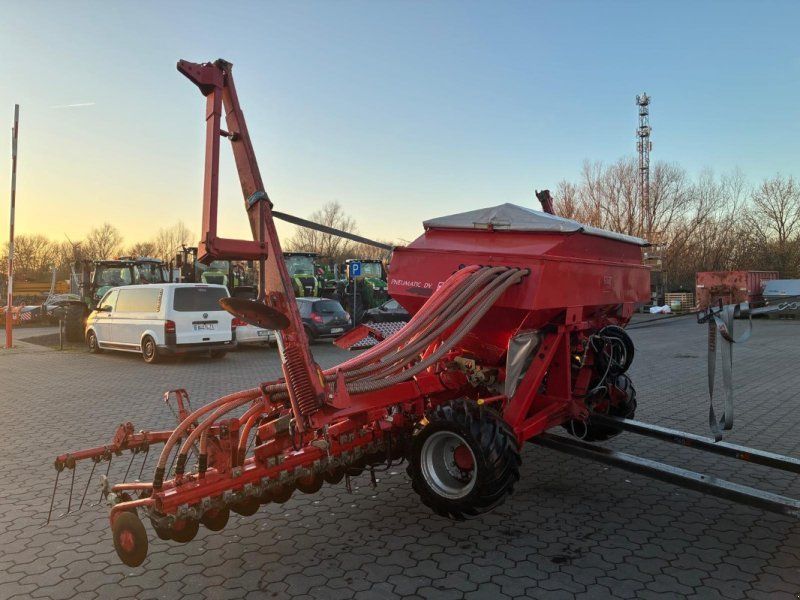 Kverneland Accord Pneumatic DV